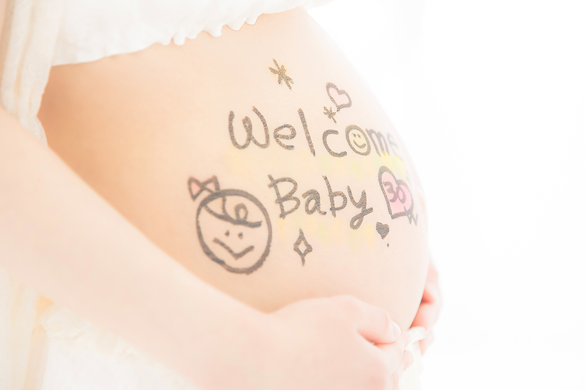 マタニティ,マタニティフォト,家族写真,ペイント